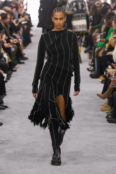 Look 23